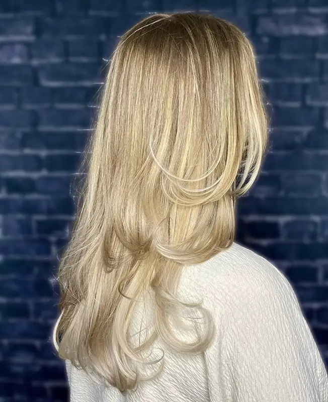 Bouncy Blowout - holiday hair styles