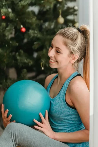 Holiday tip: adhere to a regular schedule as much as possible, this includes squeezing in workouts to stay grounded.